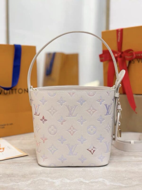 LV Monogram Empreinte Leather M25673