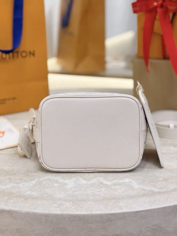 LV Monogram Empreinte Leather M25673
