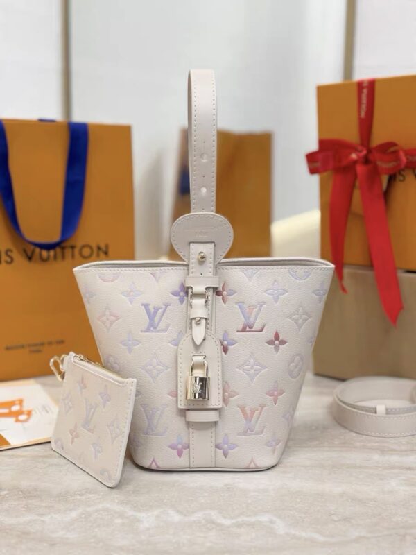 LV Monogram Empreinte Leather M25673