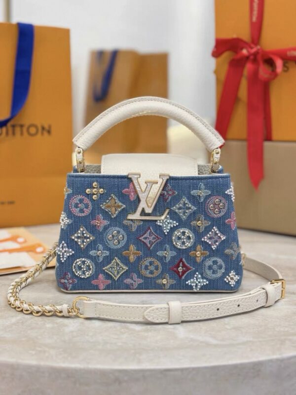 LV Capucines M12947