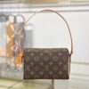 LV Recital M51900
