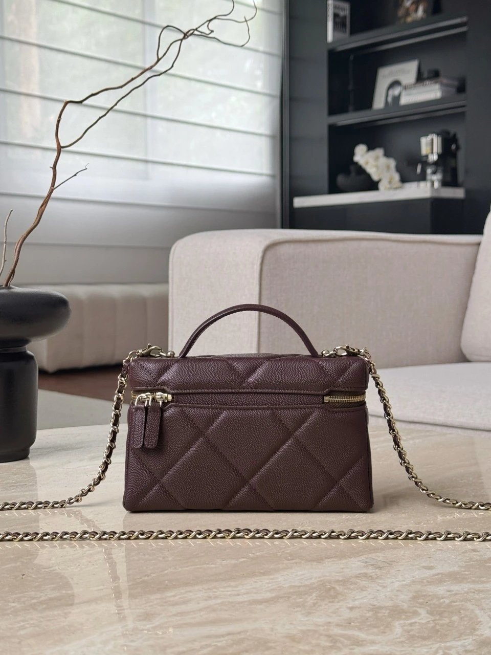 IMG_3638 CHANEL 25K Vanity with Chain - 图片 3