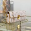 LV Pochette Clle M13566