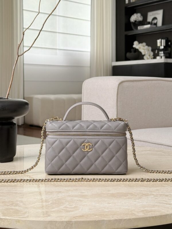 CHANEL 26P Twist Crystal Vanity Bag