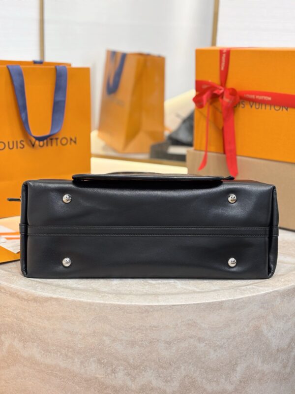 LV Carryall Dark MM M25143