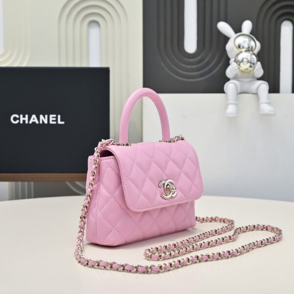 CHANEL Mirco Cocohandle Grained Calfskin