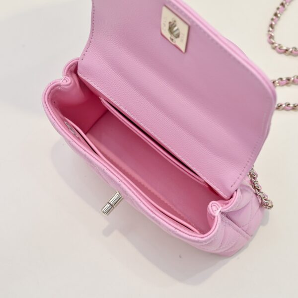 CHANEL Mirco Cocohandle Grained Calfskin