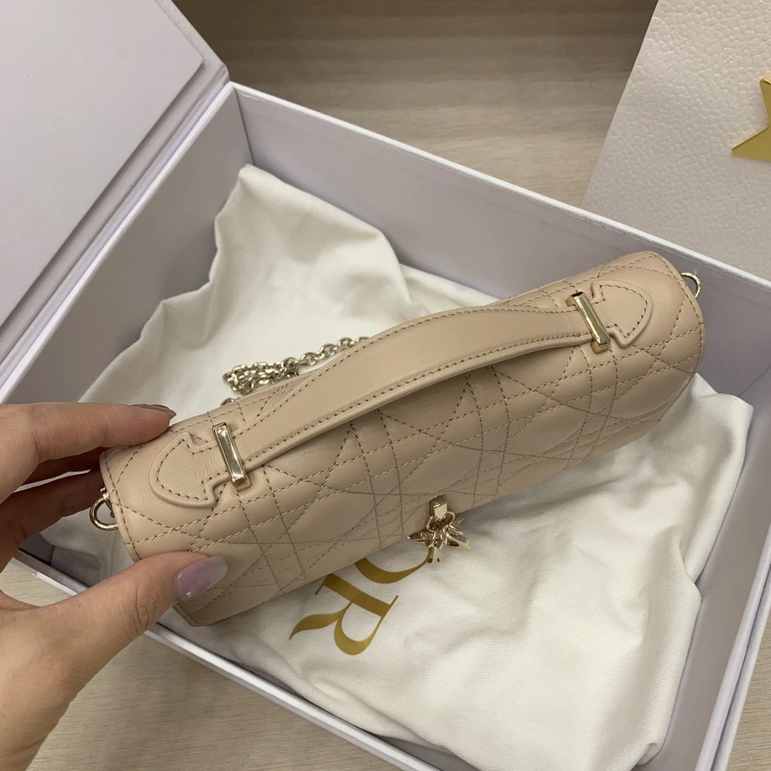 IMG_4220 DIOR My Dior Mini Bag Powder Beige Cannage Lambskin - 图片 5