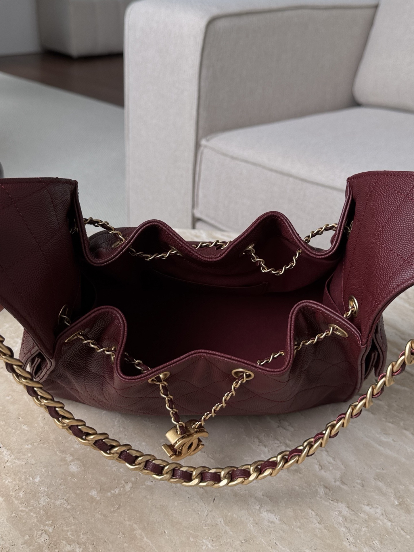 IMG_4279 CHANEL 25C Hobo Bag Caviar leather In Burgundy - 图片 6