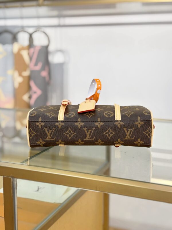 LV Hang On M47031