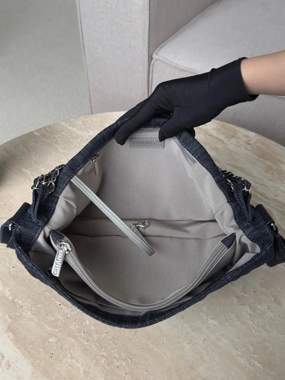 IMG_4306 CHANEL Vintage Denim Bag Underarm Chain Messenger Silver Hardware - 图片 6