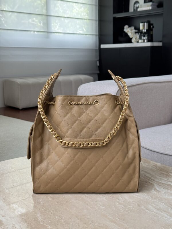 CHANEL 25Bag Caviar leather In Dark Khaki