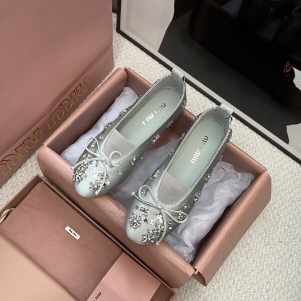 MIUMIU Flat silk loafers round toe hand-embroidered with sequins beads and flowers