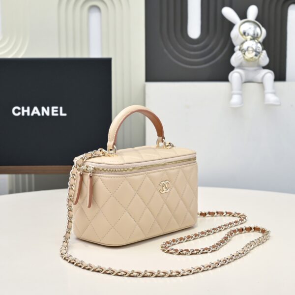 CHANEL Lambskin Quilted Small Top Handle Vanity Case With Chain Ecru Dark Beige