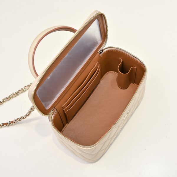 CHANEL Lambskin Quilted Small Top Handle Vanity Case With Chain Ecru Dark Beige