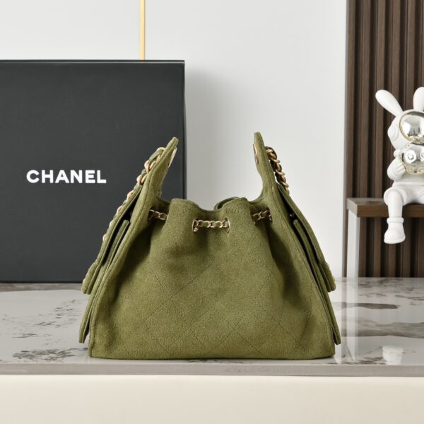 CHANEL 26C MINI Hobobag Suede