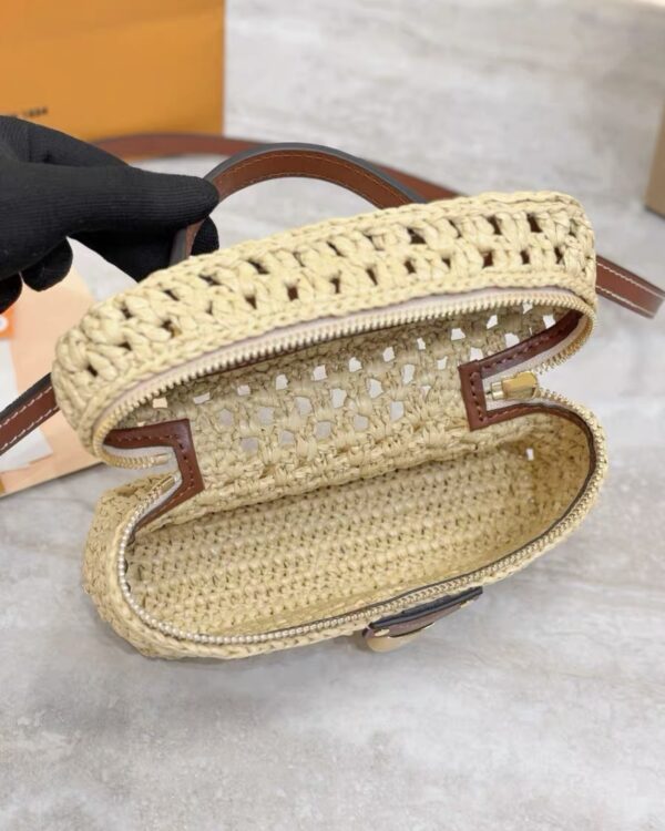 LV Vanity Chain Pouch-Raffia Collection