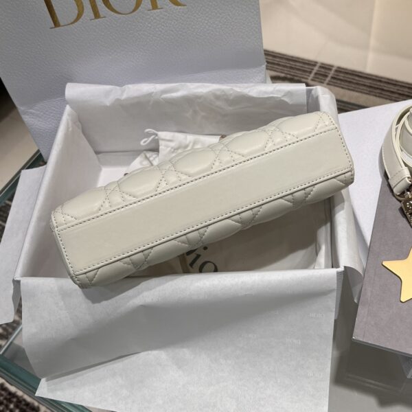 DIOR Lady D-Joy Bag Cannage Lambskin Latte