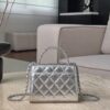 CHANEL Kelly Handle bag