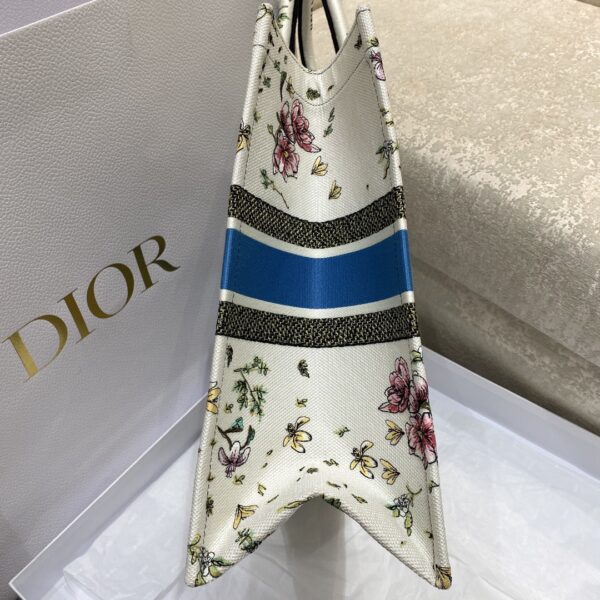 DIOR BookTote D-Constellation