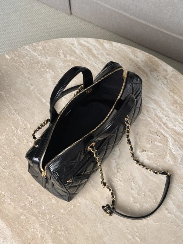 CHANEL 25A Large Bowling Bag