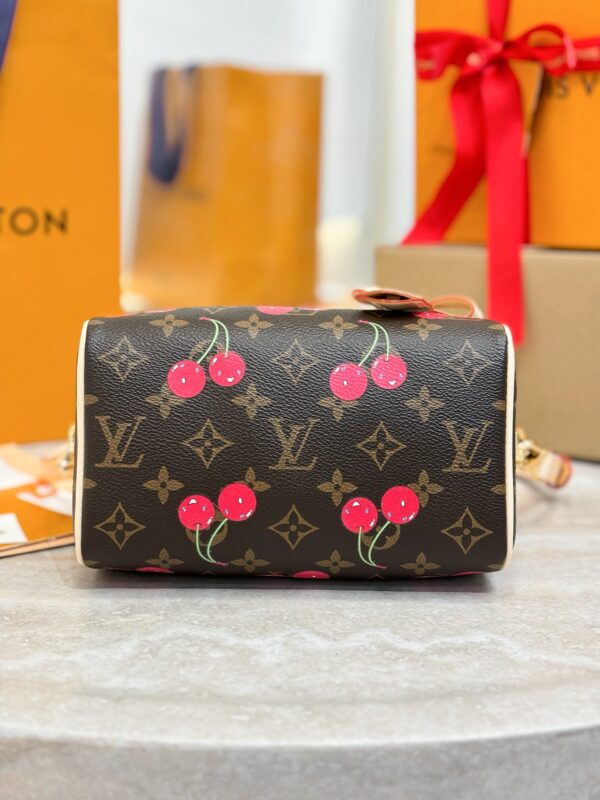 LV X TM Cherry Collection M13094