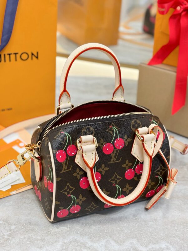 LV X TM Cherry Collection M13094
