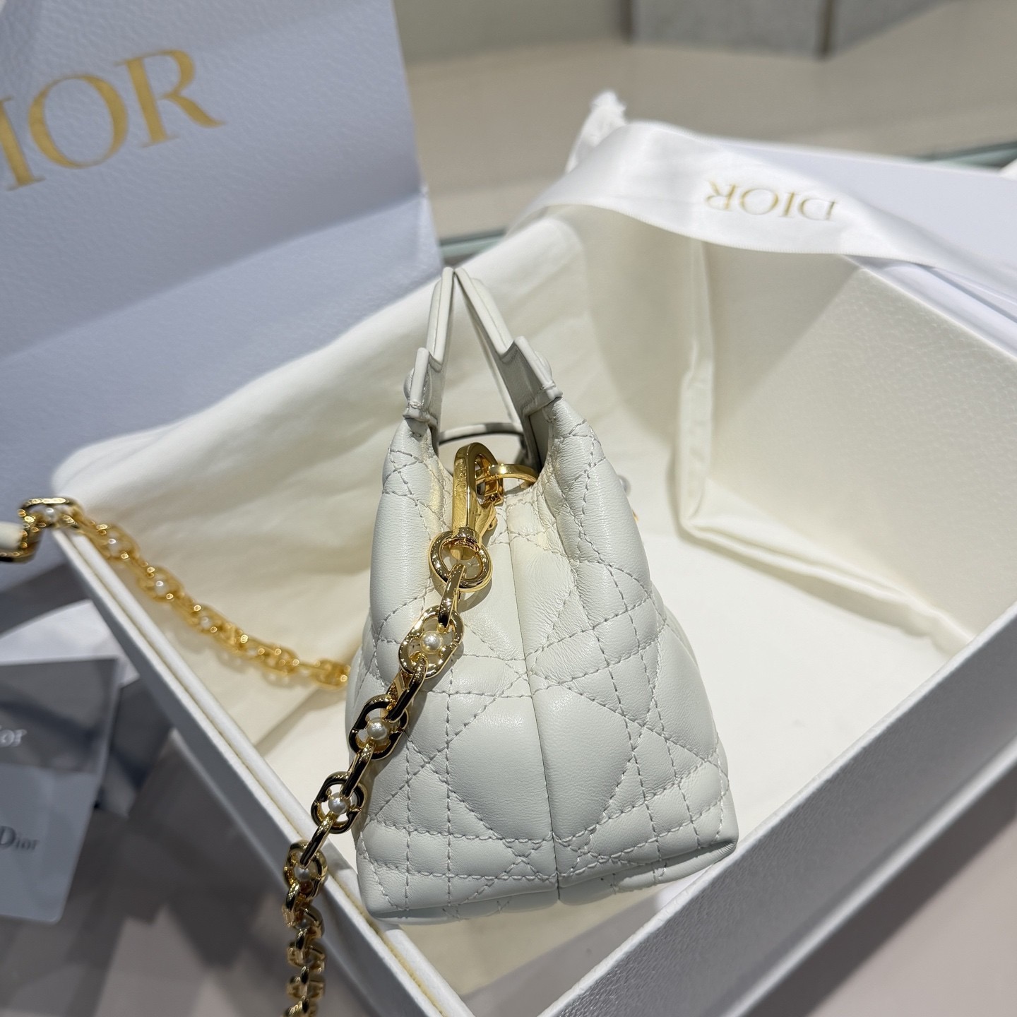 IMG_5089 DIOR Jolie Top Handle Mini Bag Cannage Lambskin - 图片 4