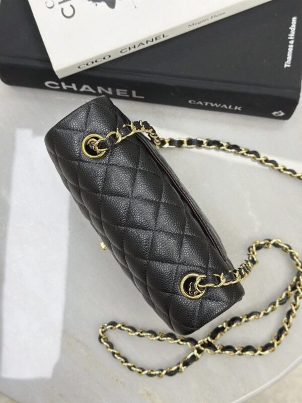 CHANEL MINI Classic Flap-20cm