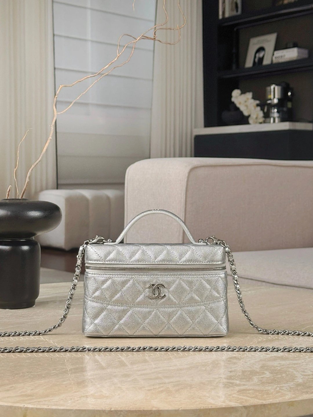IMG_5312 CHANEL 25P Vanity with chain – silver - 图片 2