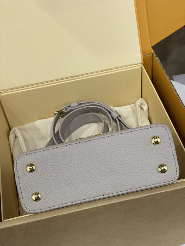 LV Capucines MINI M23766