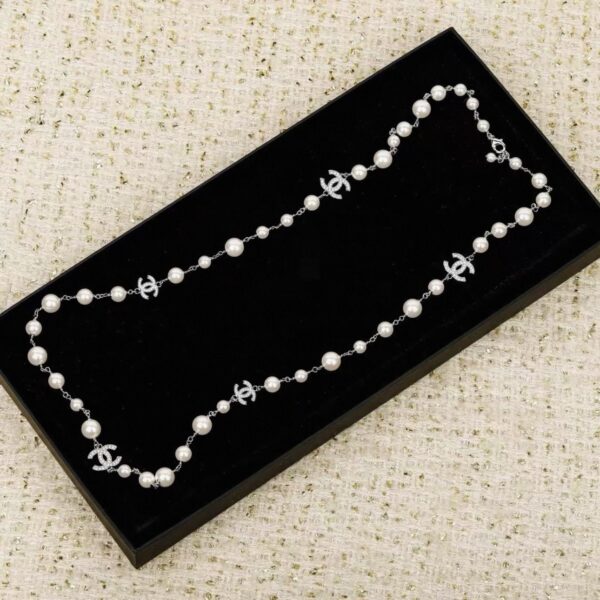 CHANEL Necklace Metal, Glass & Strass  Silver & Pearly White