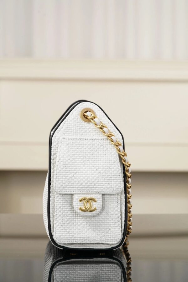 CHANEL 25bag Braided Raffia White & Black