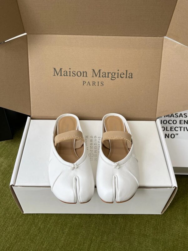 Maison Margiela Tabi ballerina mules