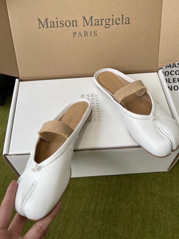 Maison Margiela Tabi ballerina mules