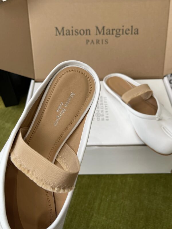 Maison Margiela Tabi ballerina mules