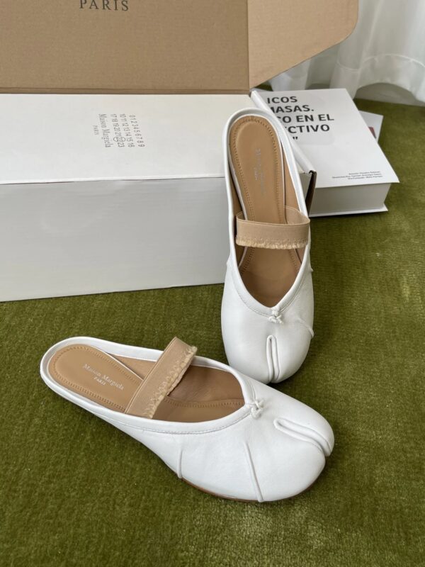 Maison Margiela Tabi ballerina mules