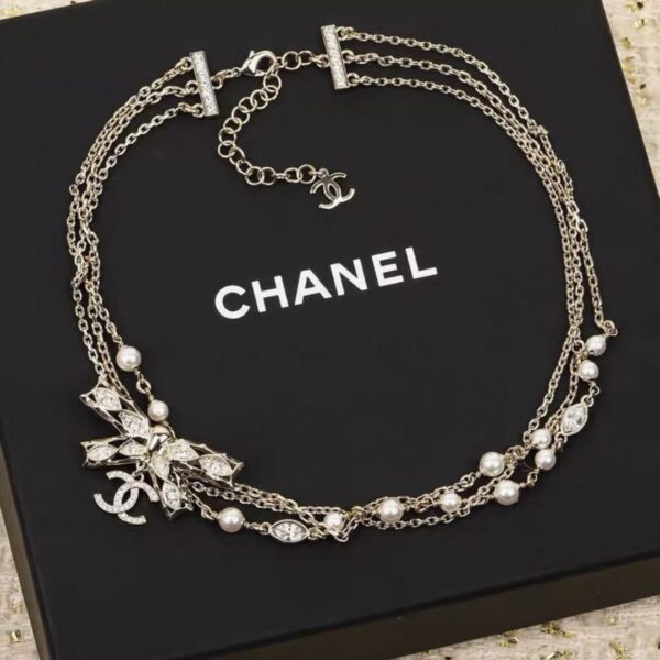 CHANEL Multi-layer bow embossing Necklace