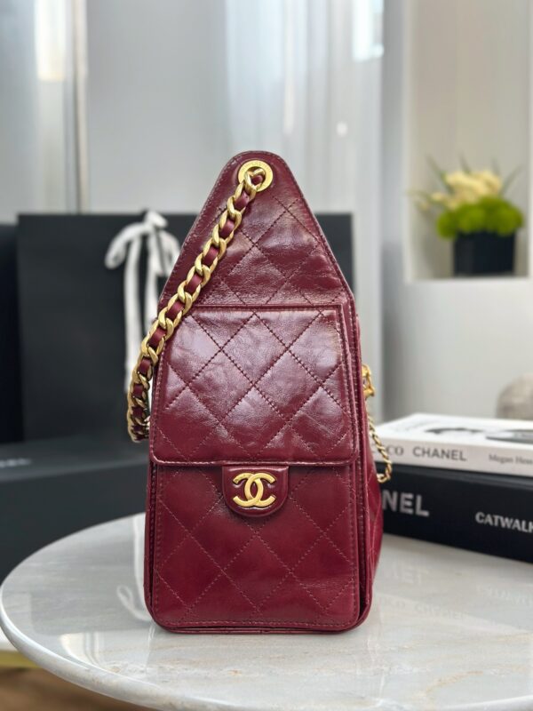 CHANEL 25 Small Handbag Shiny Crumpled Calfskin  Burgundy