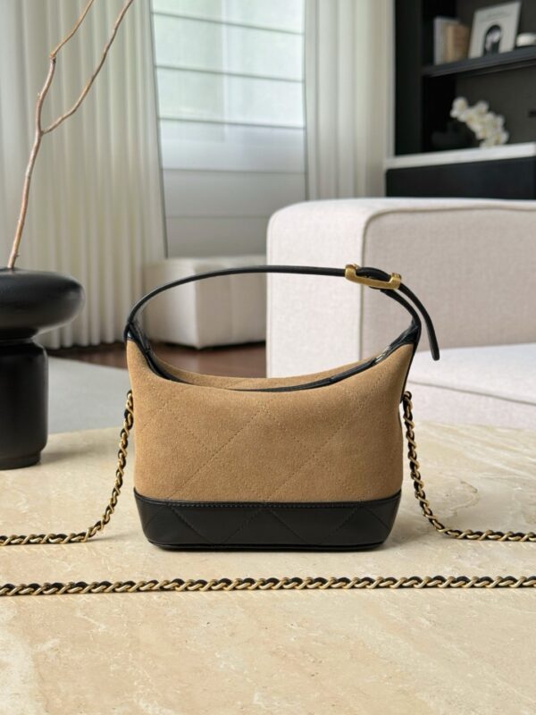 CHANEL Clutch With Chain Suede Calfskin Shiny Lambskin