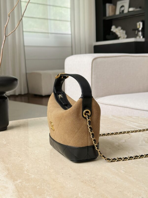 CHANEL Clutch With Chain Suede Calfskin Shiny Lambskin