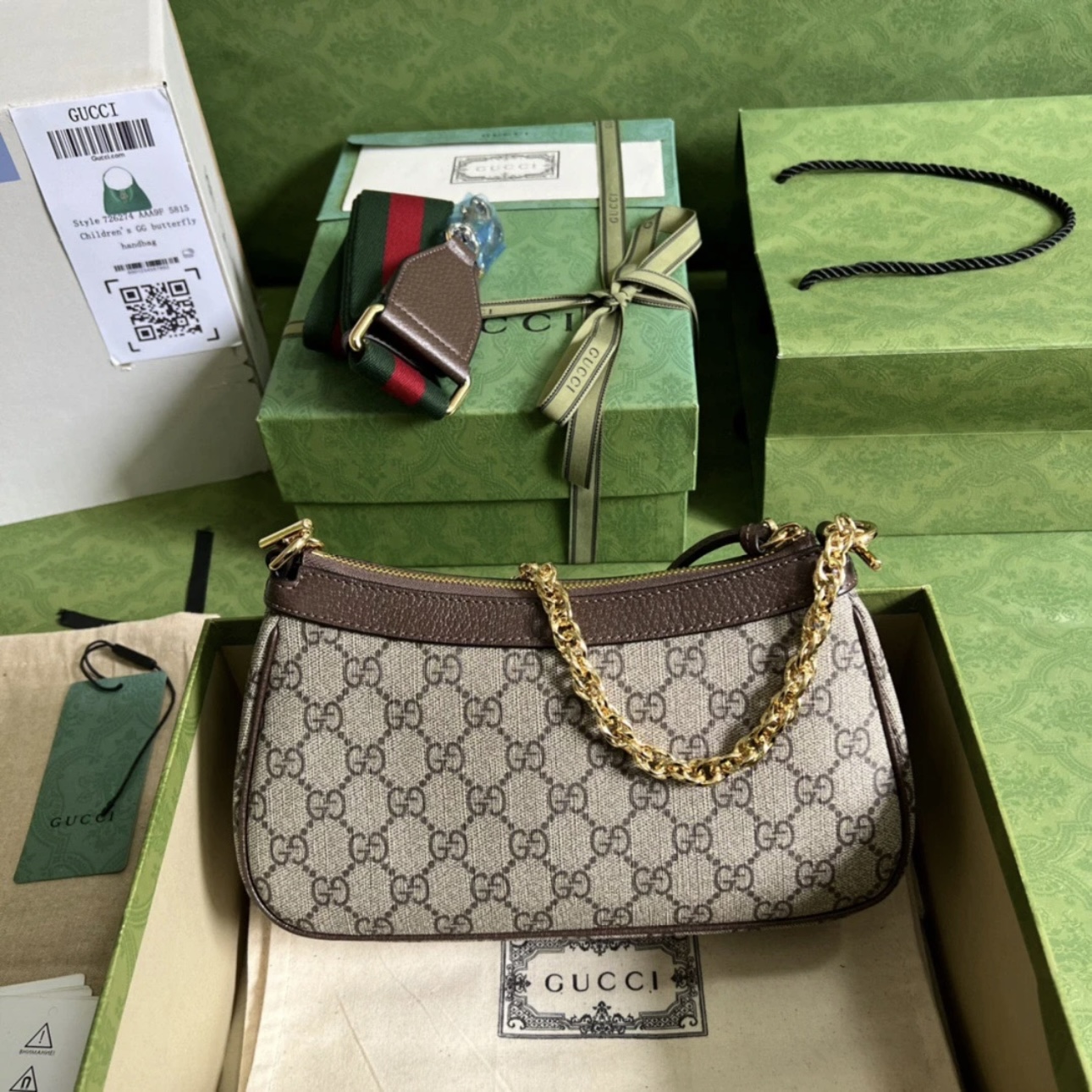 Screenshot GUCCI Ophidia Strawberry Logo Pendant Chain Canvas with Leather Trim Underarm Bag - 图片 4