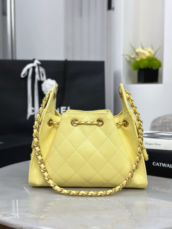 CHANEL 25 mini handbag Grained calfskin