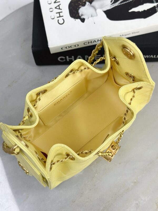 CHANEL 25 mini handbag Grained calfskin