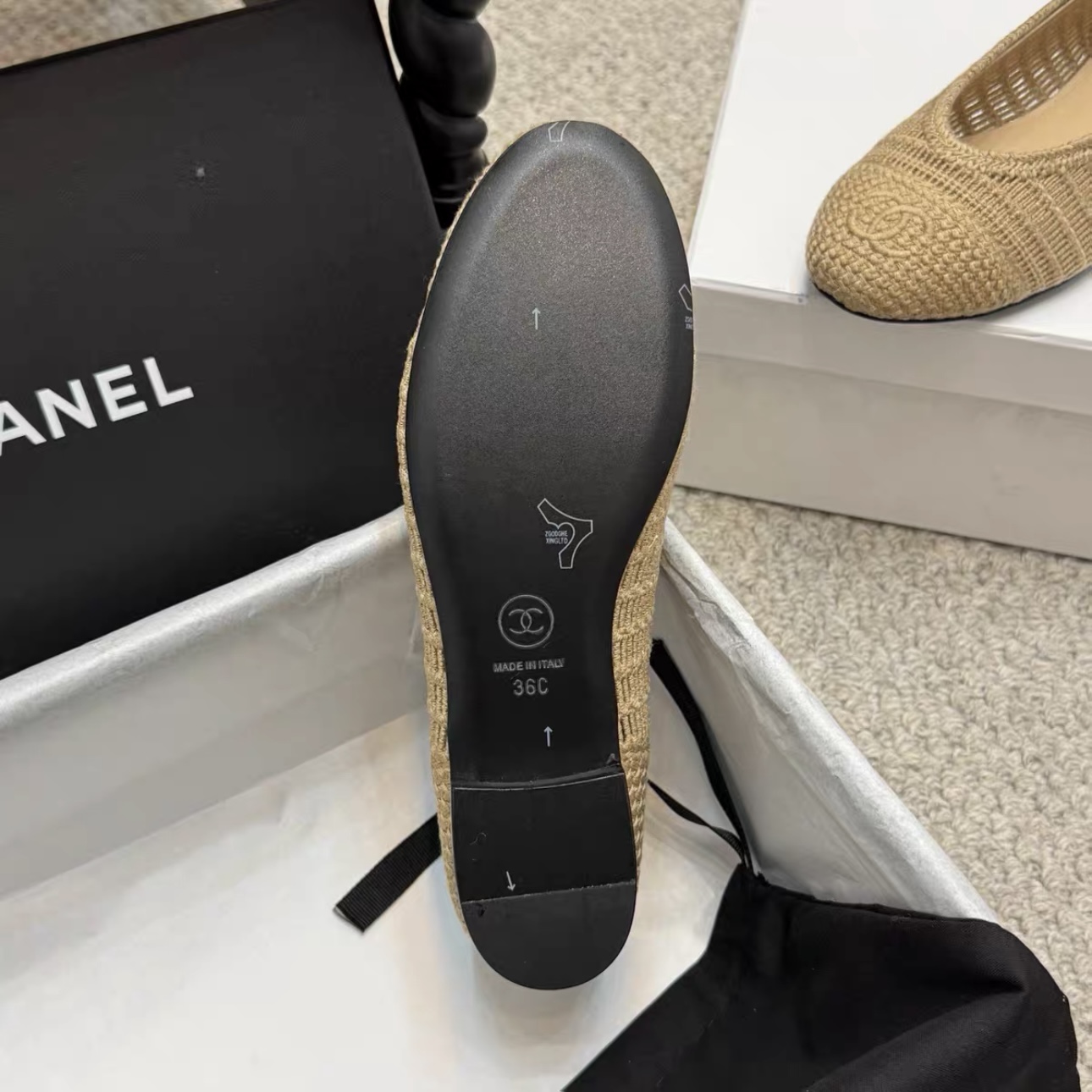 Screenshot CHANEL Raffia Woven Ballet Flats - 图片 4