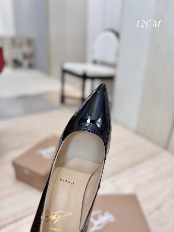 CL Patent Pigalle Follies 100 Pumps