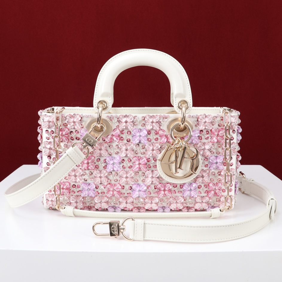 IMG_7404 DIOR Lady D-joy Embroidered flowers embroidery in Calfskin - 图片 2
