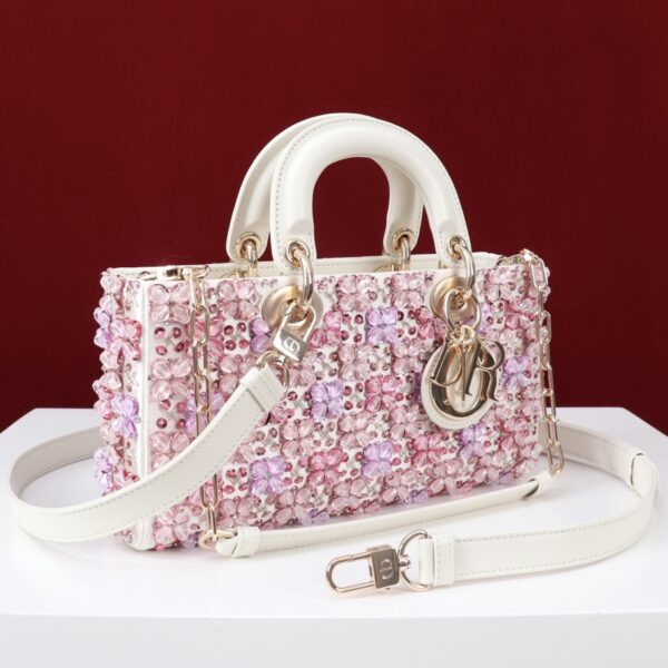 DIOR Lady D-joy Embroidered flowers embroidery in Calfskin