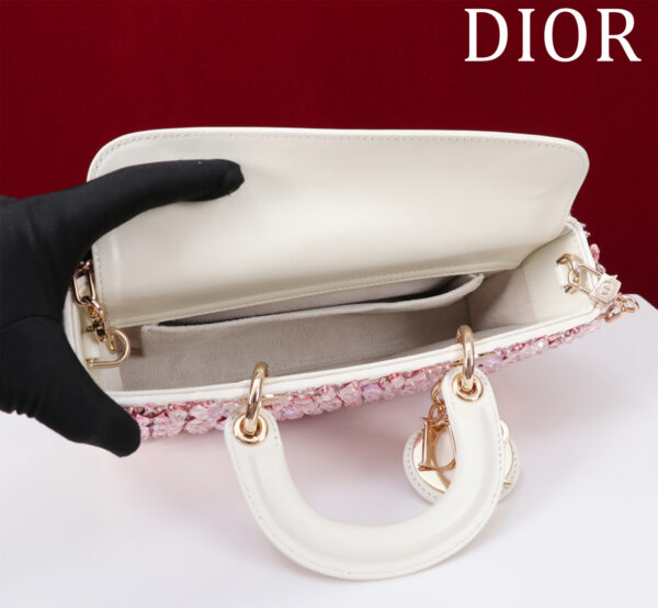 DIOR Lady D-joy Embroidered flowers embroidery in Calfskin