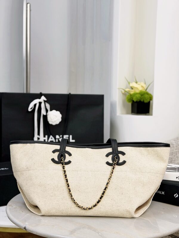 CHANEL Small Shopping Bag Ecru & Black